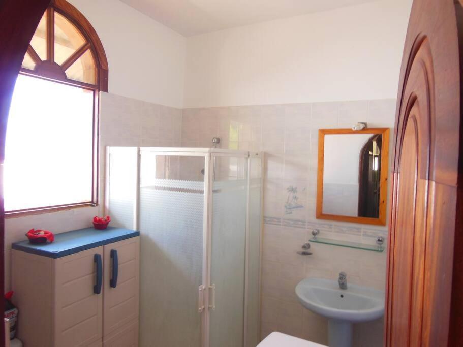 Maison Situee Dans Un Petit Village De Pecheur Λε Καρμπέ Εξωτερικό φωτογραφία